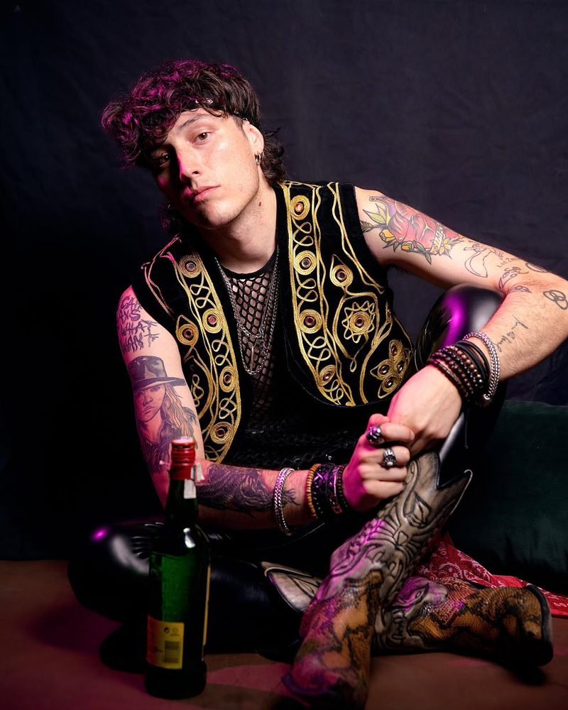 El cantante de Nightrain to Paradise